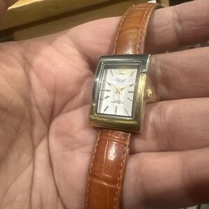 Working VTG ACUET Two Tone Face Ladies Watch Brown Band New Battery 21mm Fit 7